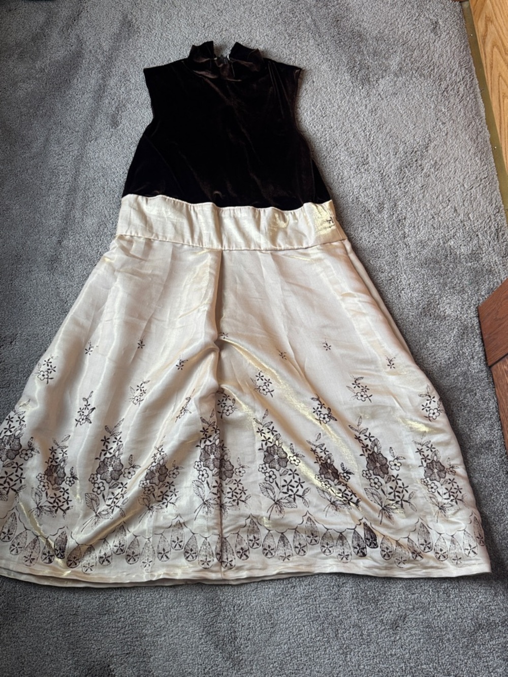 Vintage Brown Velvet & Ivory Embroidered Floral Sleeveless Party Dress SIZE L